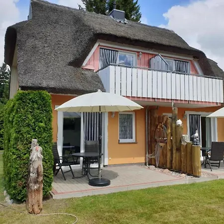 Neuendorfkrug L Tow Apartment Lutow