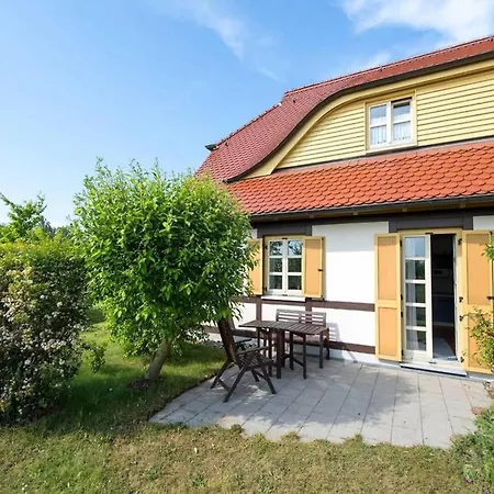 Neuendorfkrug L Tow Apartment Lutow