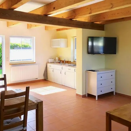 Neuendorfkrug, Appartement Lutow