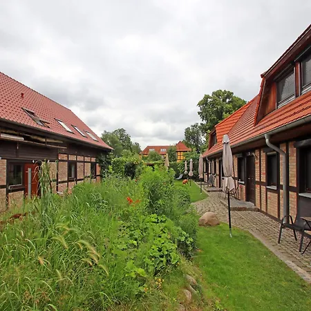 Neuendorfkrug, 公寓 *