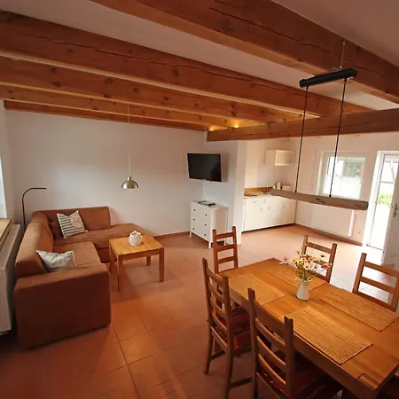 Apartmán Neuendorfkrug, Lutow